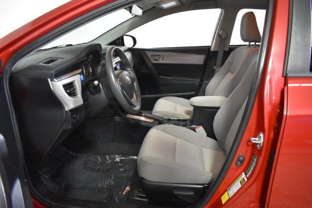 Used 2014 Toyota Corolla LE FWD image 11