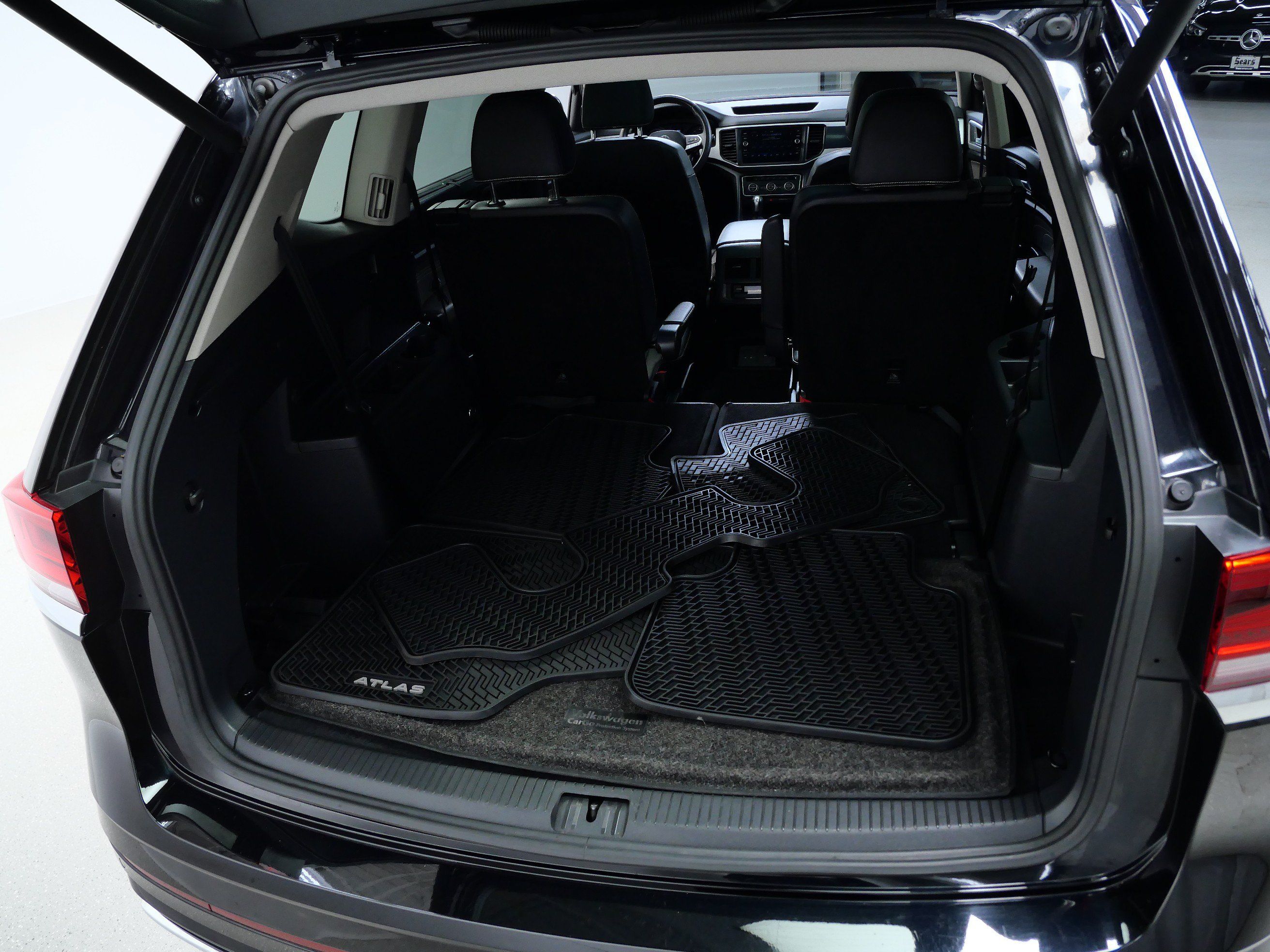 Used 2021 Volkswagen Atlas SE AWD/4WD image 7