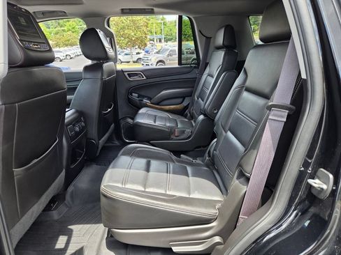 Used 2017 GMC Yukon Denali AWD/4WD image 12