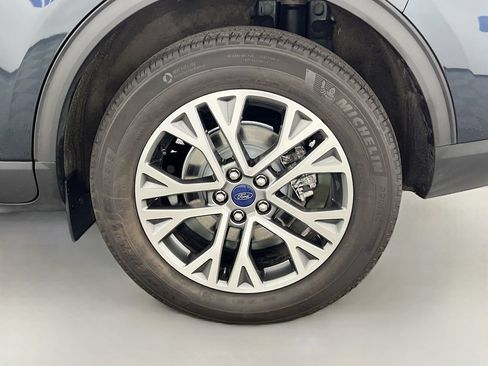 Certified 2022 Ford Escape SEL AWD/4WD image 31