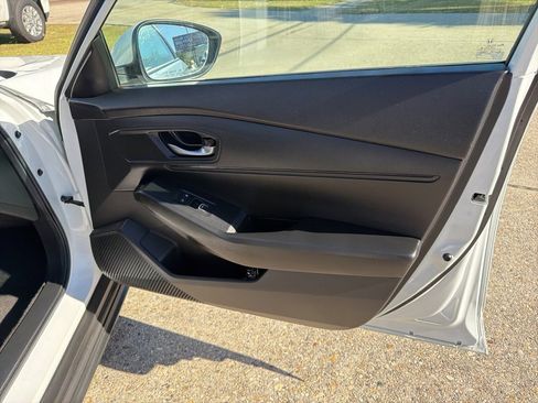 Used 2025 Honda Accord LX image 18