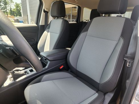 Used 2017 Ford Escape SE FWD image 7