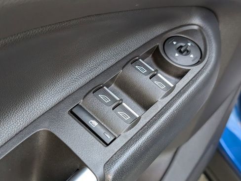 Used 2019 Ford Escape SEL FWD image 22