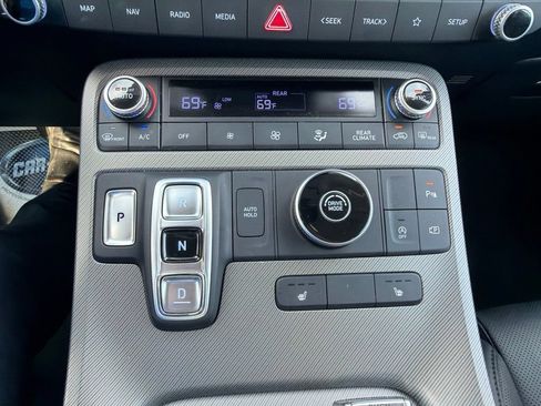 Used 2025 Hyundai Palisade SEL FWD image 22
