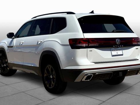 New 2026 Volkswagen Atlas Peak Edition AWD/4WD image 11