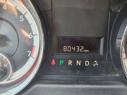 Used 2019 Dodge Grand Caravan SE FWD image 46
