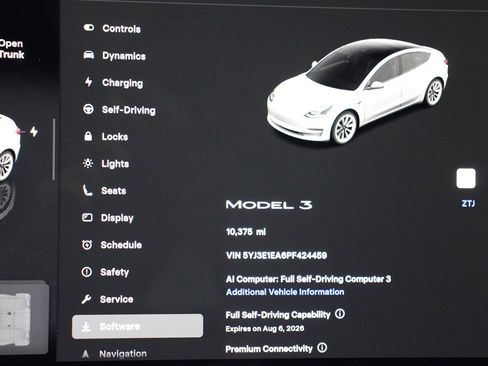 Used 2023 Tesla Model 3 Standard Range RWD image 28