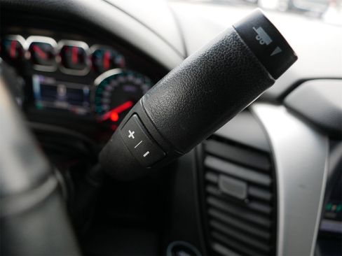 Used 2019 GMC Yukon SLT image 25