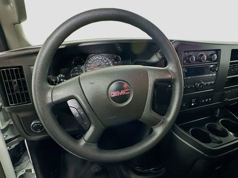 Used 2024 GMC Savana 2500 w/ Driver Convenience Package image 11