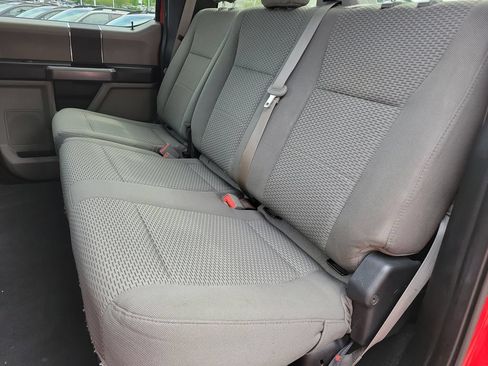 Used 2019 Ford F250 XLT w/ Snow Plow Prep Package AWD/4WD image 12