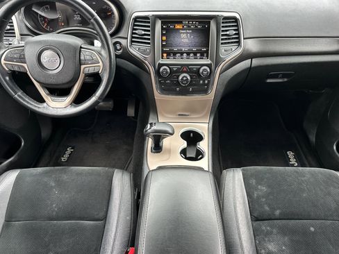 Used 2014 Jeep Grand Cherokee Altitude image 14