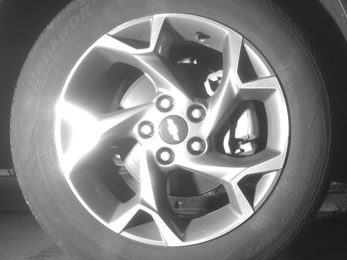 Used 2025 Chevrolet Trax LT FWD image 13