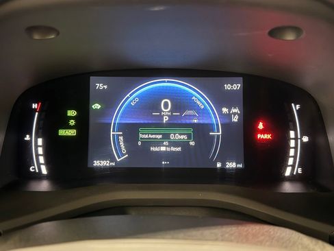 Used 2025 Toyota Camry LE FWD image 18