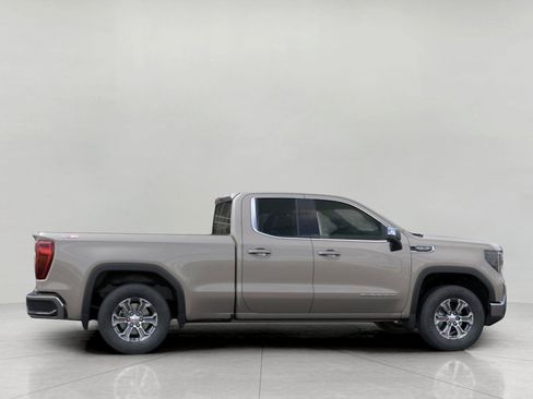 Used 2026 GMC Sierra 1500 SLE AWD/4WD image 5