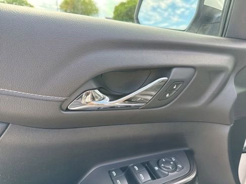 Used 2019 GMC Acadia SLT AWD/4WD image 27