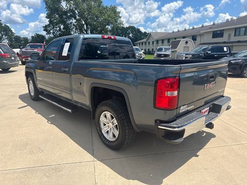 Used 2014 GMC Sierra 1500 SLE w/ SLE Value Package AWD/4WD image 3