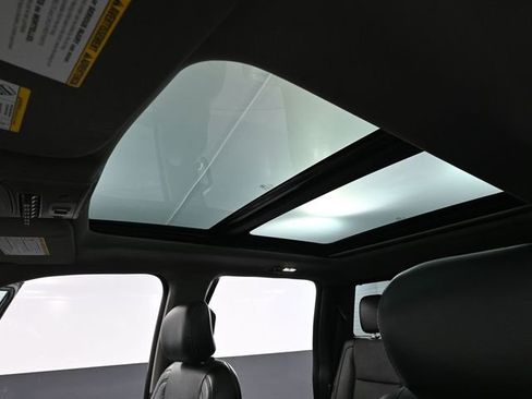 Used 2017 Ford F350 Lariat w/ Lariat Ultimate Package image 27