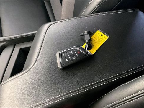 Used 2024 Cadillac CT5 Luxury image 14