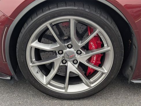 Used 2017 Chevrolet Corvette Z06 image 11