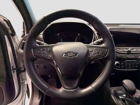 Certified 2024 Chevrolet Equinox RS image 10