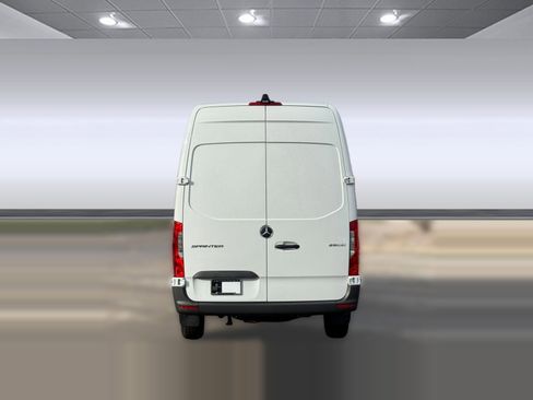 New 2025 Mercedes-Benz Sprinter 2500 image 9