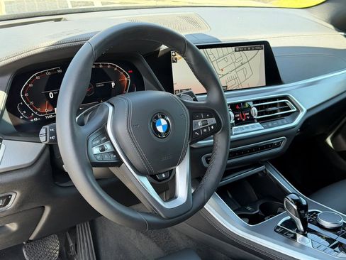 Used 2023 BMW X5 xDrive40i w/ Luxury Seating Package AWD/4WD image 27