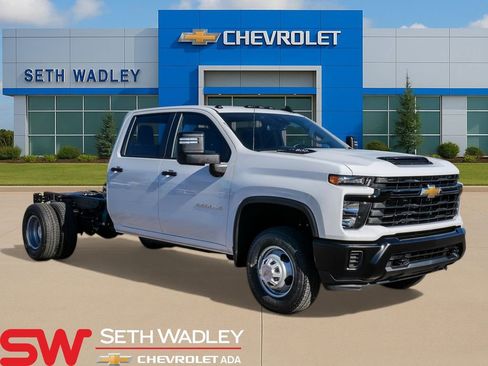 New 2026 Chevrolet Silverado 3500 W/T w/ WT Convenience Package AWD/4WD image 1