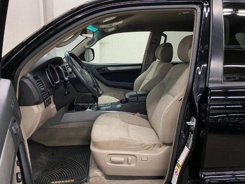 Used 2008 Toyota 4Runner Sport image 10