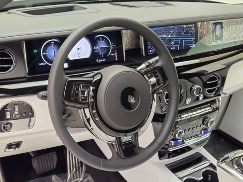 New 2026 Rolls-Royce Phantom Extended Wheelbase RWD image 34