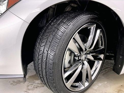 Used 2019 INFINITI Q50 Signature Edition w/ Cargo Package (L96) image 11