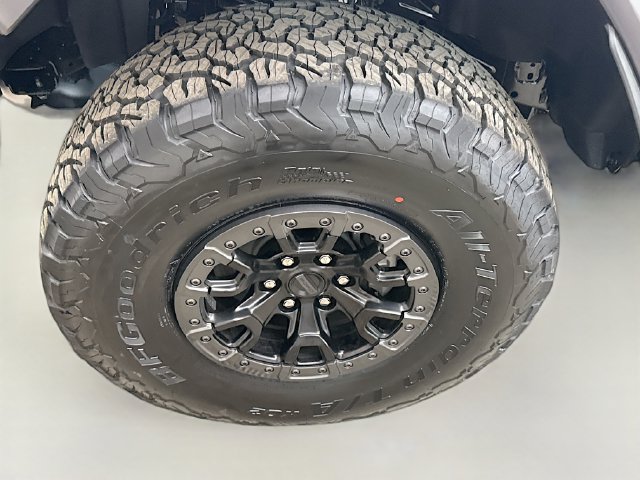 New 2026 Ford Bronco Raptor AWD/4WD image 31