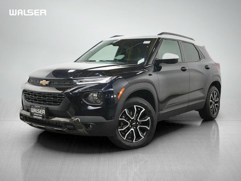 Used 2021 Chevrolet TrailBlazer ACTIV w/ Convenience Package AWD/4WD image 1