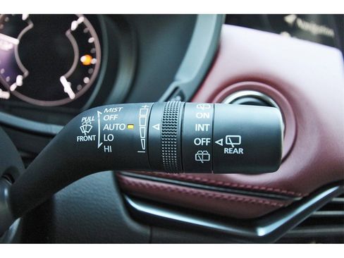 New 2025 MAZDA CX-70 Plug-In Hybrid w/ Premium Plus image 17