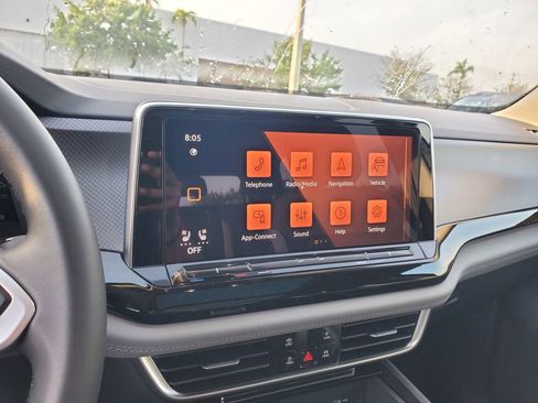 New 2026 Volkswagen Atlas Peak Edition image 11