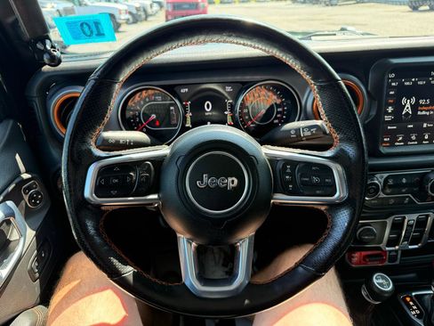 Used 2021 Jeep Gladiator Mojave AWD/4WD image 38