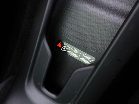 Used 2023 Chevrolet Corvette Stingray Premium Conv w/ Z51 Performance Package image 72