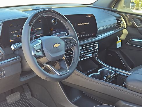 New 2026 Chevrolet Traverse High Country w/ LPO, Floor Liner Package image 10