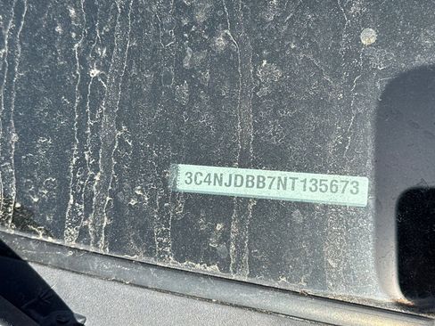 Used 2022 Jeep Compass Latitude w/ Convenience Group image 7