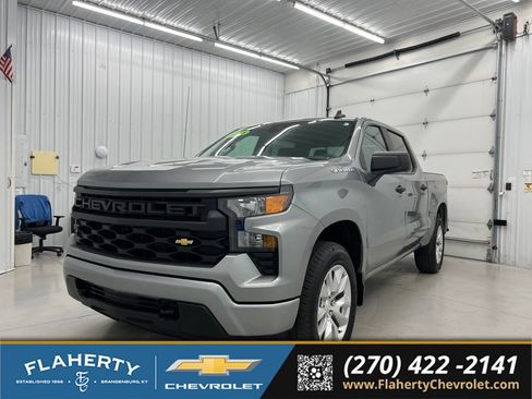 Used 2025 Chevrolet Silverado 1500 Custom AWD/4WD image 6