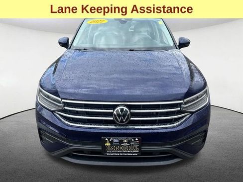 Used 2022 Volkswagen Tiguan SE FWD image 4