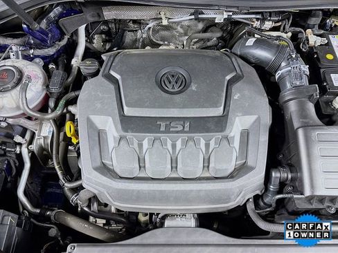 Used 2022 Volkswagen Tiguan SE image 29