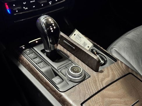 Used 2017 Maserati Quattroporte S RWD image 15