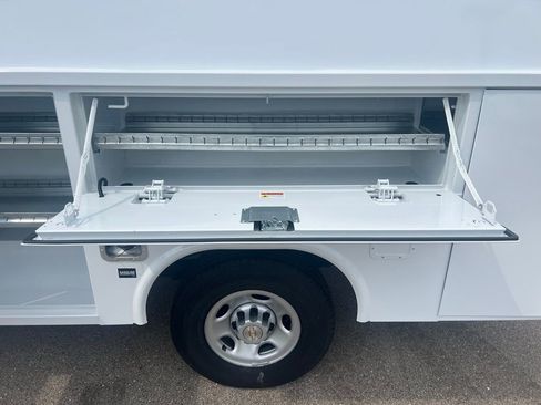 New 2025 Chevrolet Express 3500 w/ Power Convenience Package RWD image 19