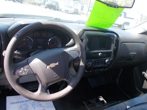 Used 2016 Chevrolet Silverado 3500 W/T RWD image 6
