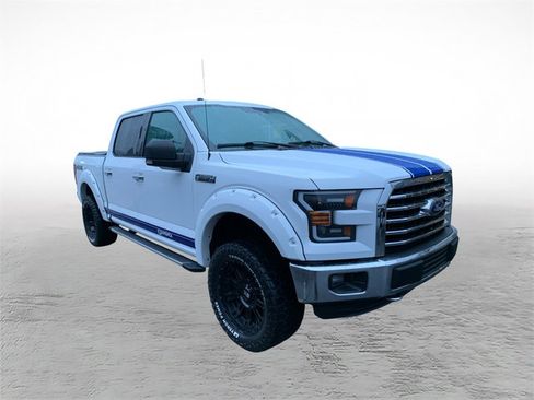 Used 2016 Ford F150 XLT w/ Equipment Group 302A Luxury image 8