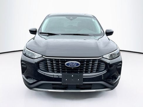 Used 2023 Ford Escape Active w/ Tech Pack #2 AWD/4WD image 2