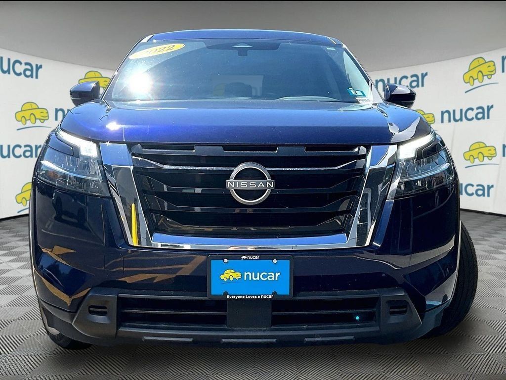 Used 2022 Nissan Pathfinder S AWD/4WD image 2