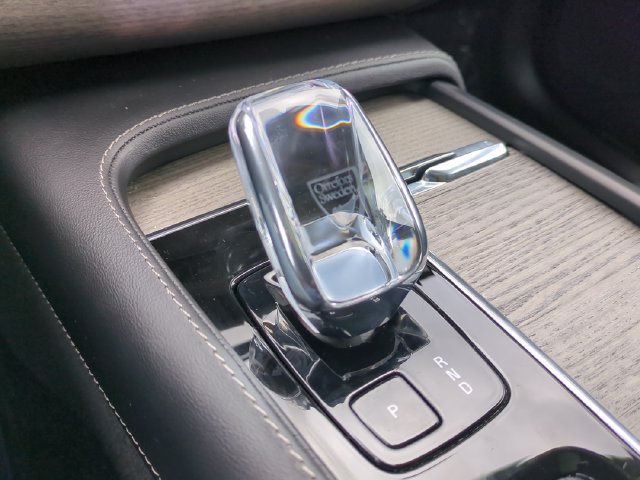 Certified 2023 Volvo XC90 B6 Ultimate w/ Protection Package Premier AWD/4WD image 20