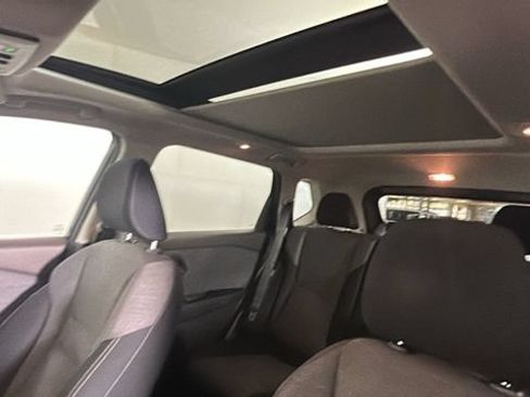 Used 2021 Nissan Rogue SV AWD/4WD image 13