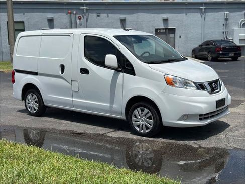 Used 2020 Nissan NV200 SV w/ Back Door Glass Package FWD image 12